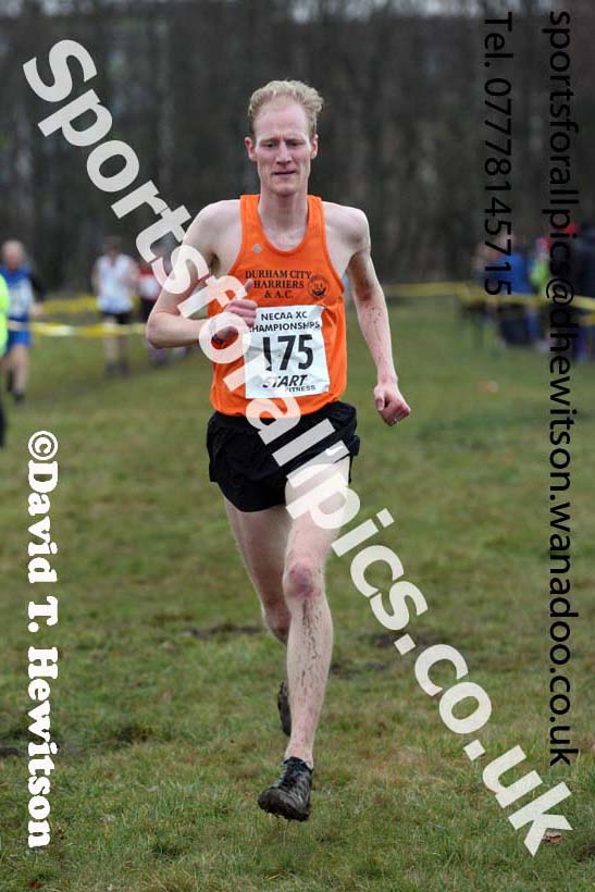 Senior mens North Eastern Cross Country, Aykley Heads, Durham. Photo: David T. Hewitson/Sports for All Pics